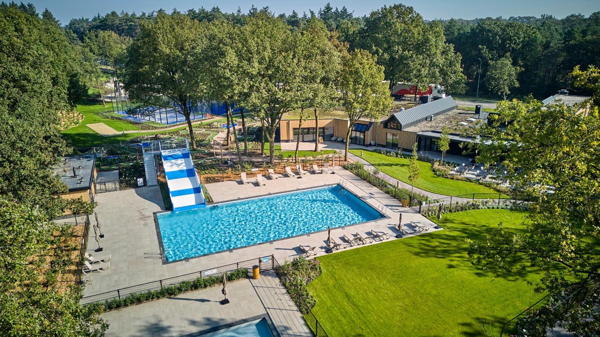 Topparken - Resort De Brabantse Kempen Lage Mierde Exterior foto